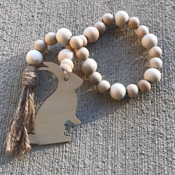 Other - Happy Easter Farmhouse Beads